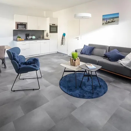 Ney's To Be Apartment *